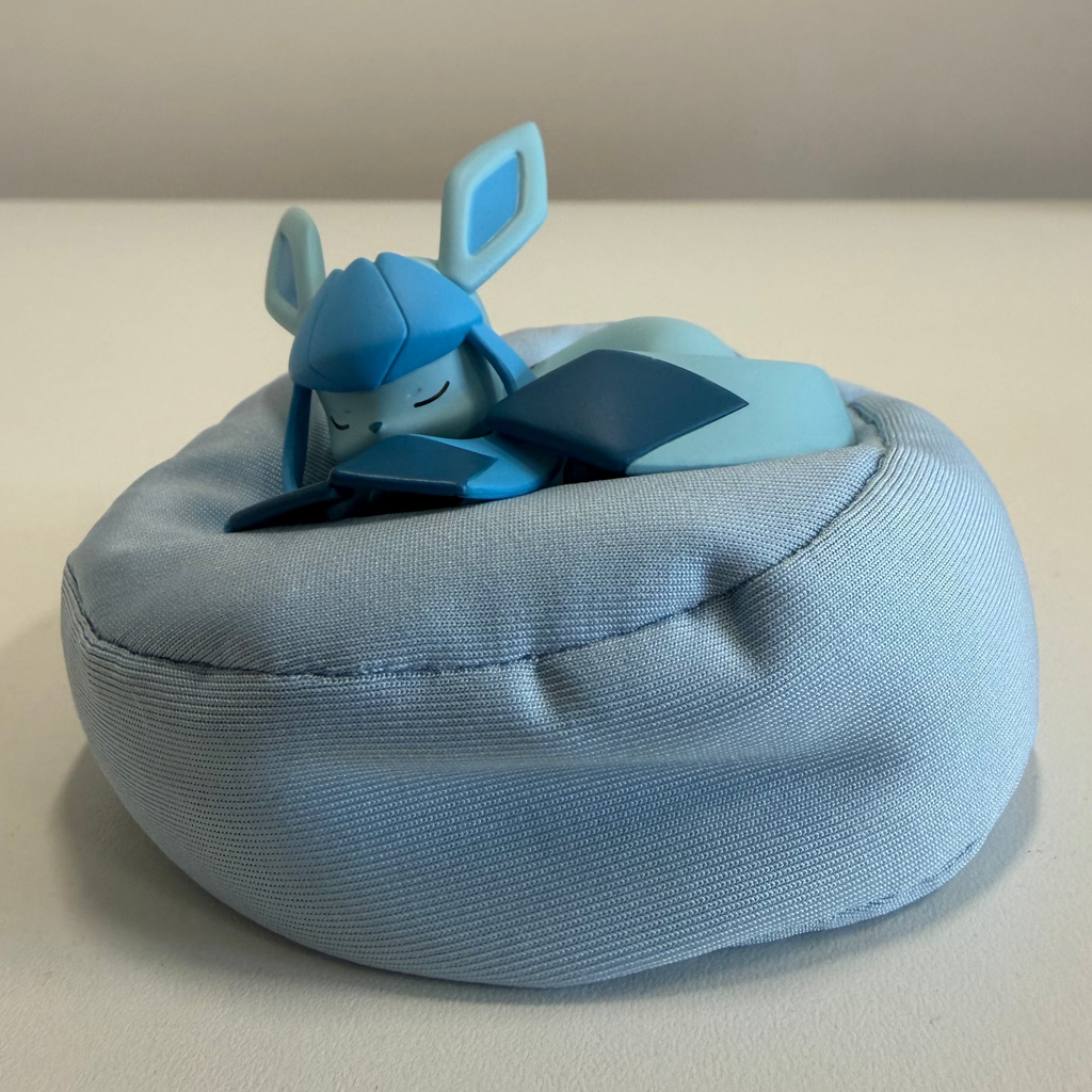 Pokémon Sleeping Eevee Blind Box Statue CDU (9)
